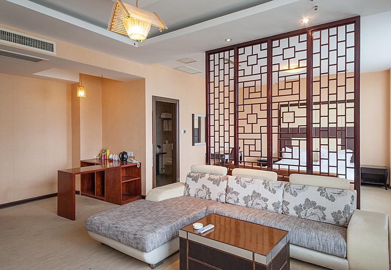 Nantong Jinrui Hotel Exterior photo