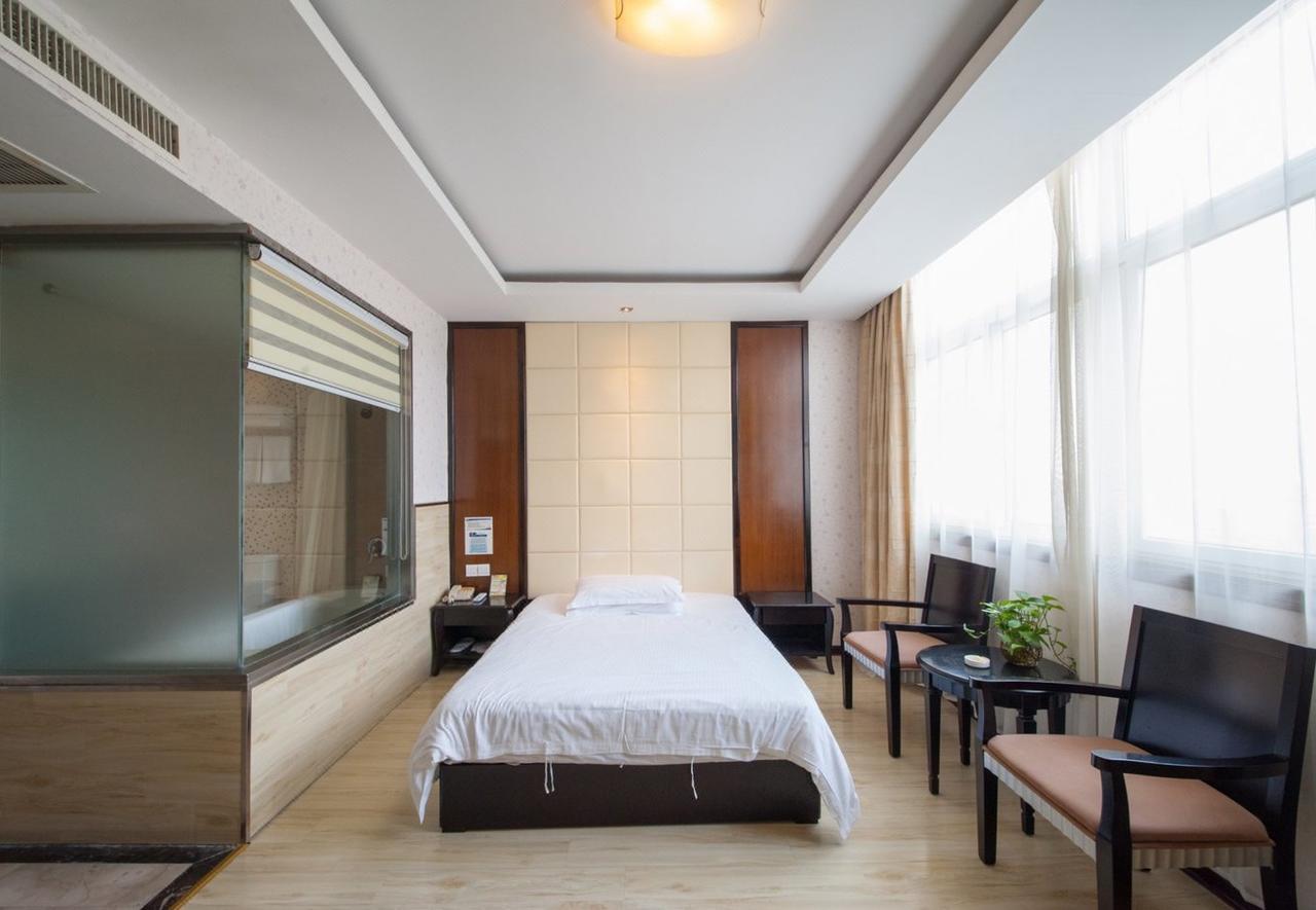 Nantong Jinrui Hotel Exterior photo